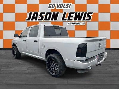 2013 RAM 1500 4WD Crew Cab 5.7 Ft Box Express