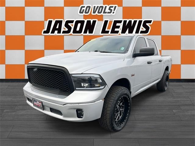 2013 RAM 1500 4WD Crew Cab 5.7 Ft Box Express