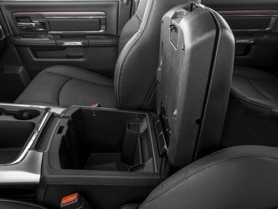 2017 RAM 1500 Laramie 4x4 Crew Cab 5'7" Box