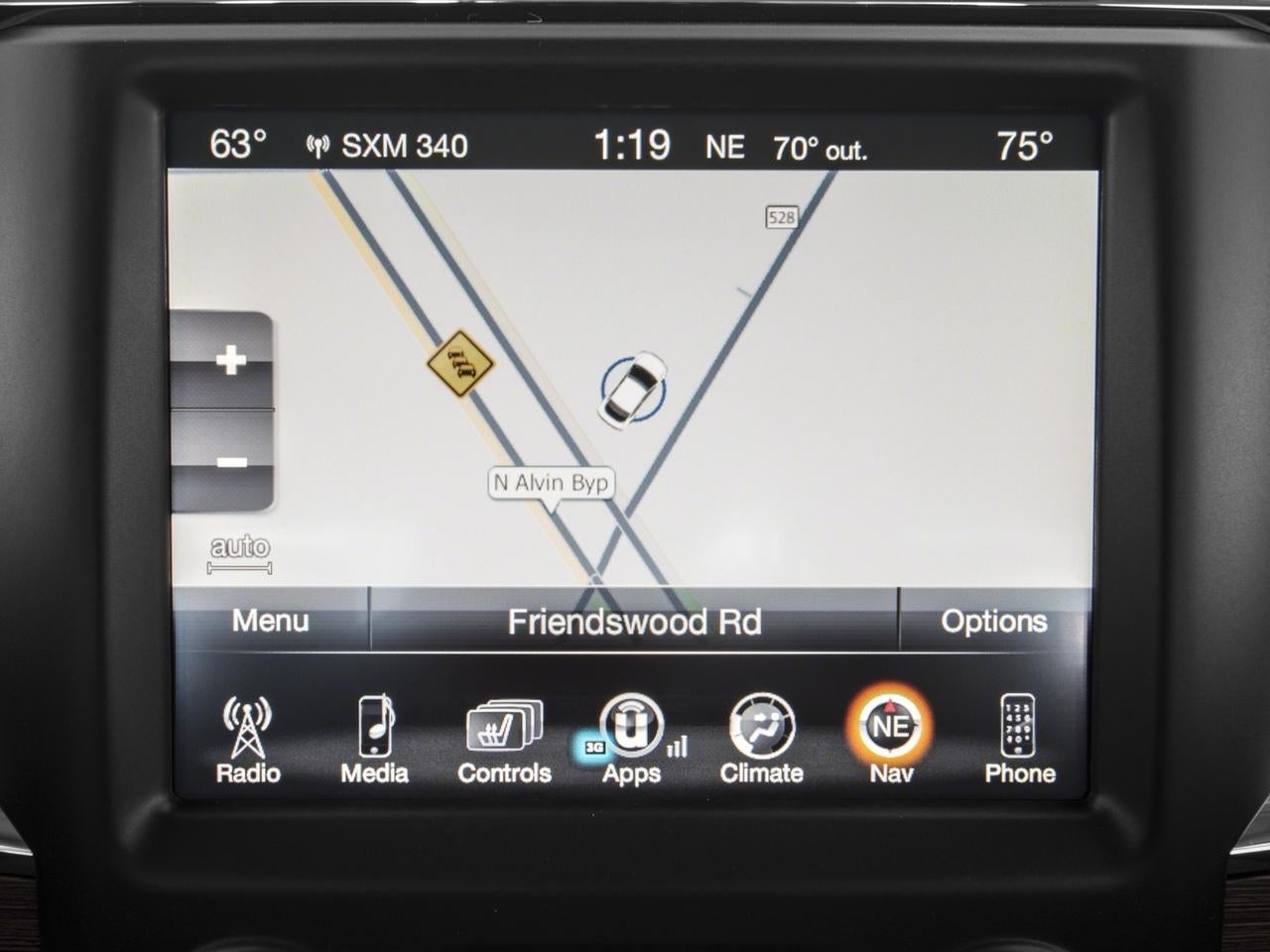 2017 RAM 1500 Laramie 4x4 Crew Cab 5'7" Box