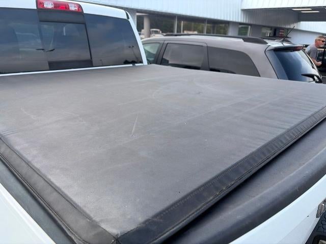 2017 RAM 1500 Laramie 4x4 Crew Cab 5'7" Box