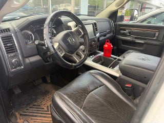 2017 RAM 1500 Laramie 4x4 Crew Cab 5'7" Box