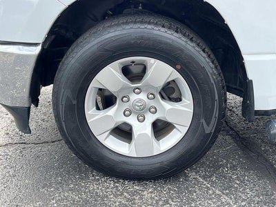 2023 RAM 1500 Big Horn 4x2 Crew Cab 5'7" Box