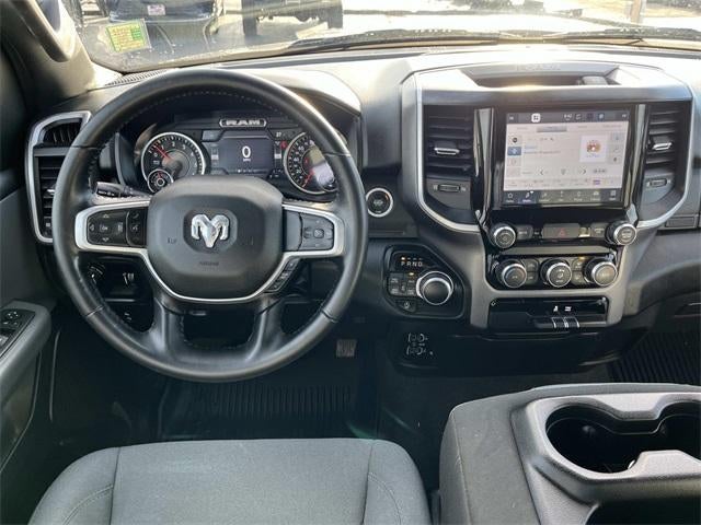 2022 RAM 1500 Big Horn 4x4 Quad Cab 6'4" Box