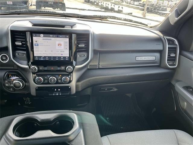 2022 RAM 1500 Big Horn 4x4 Quad Cab 6'4" Box