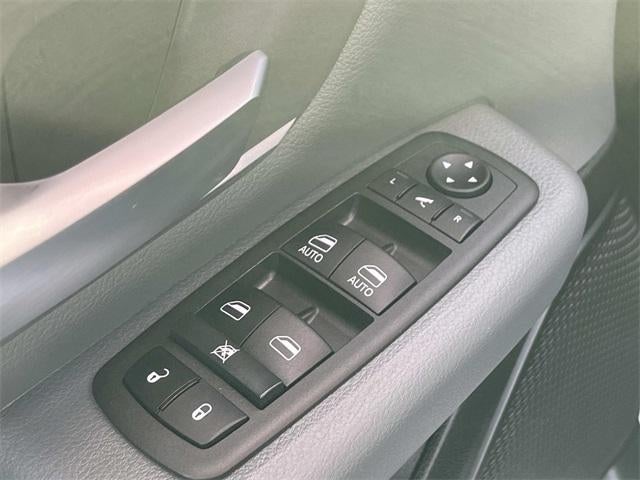 2022 RAM 1500 Big Horn 4x4 Quad Cab 6'4" Box