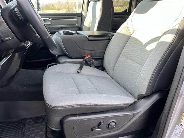 2022 RAM 1500 Big Horn 4x4 Quad Cab 6'4" Box