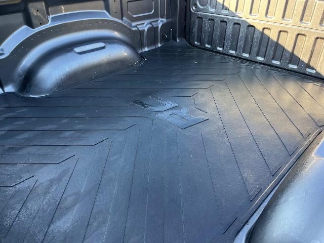 2022 RAM 1500 Big Horn 4x4 Quad Cab 6'4" Box