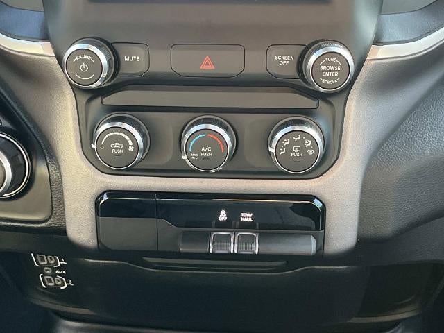 2022 RAM 1500 Big Horn 4x4 Quad Cab 6'4" Box