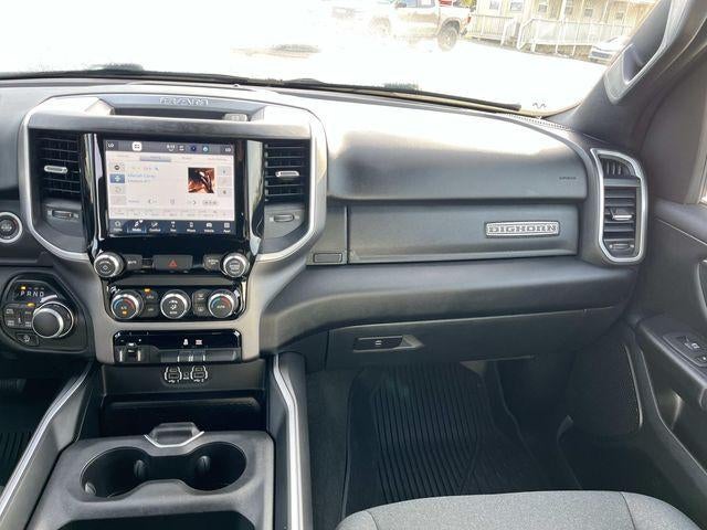 2022 RAM 1500 Big Horn 4x4 Crew Cab 5'7" Box