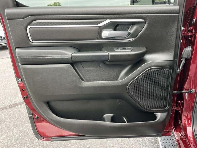 2025 RAM 1500 Big Horn 4x4 Crew Cab 5'7" Box