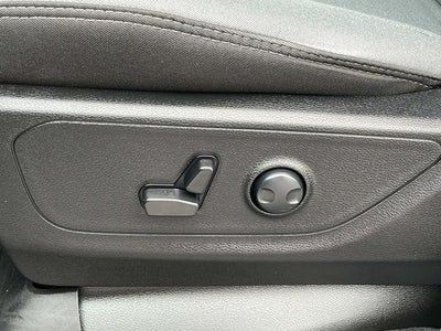 2025 RAM 1500 Big Horn 4x4 Crew Cab 5'7" Box