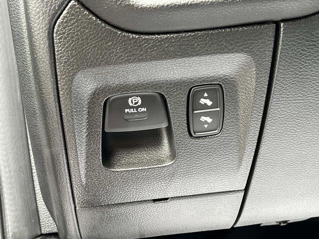 2025 RAM 1500 Big Horn 4x4 Crew Cab 5'7" Box