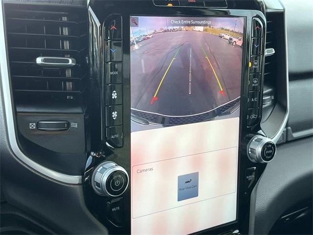 2025 RAM 1500 Big Horn 4x4 Crew Cab 5'7" Box