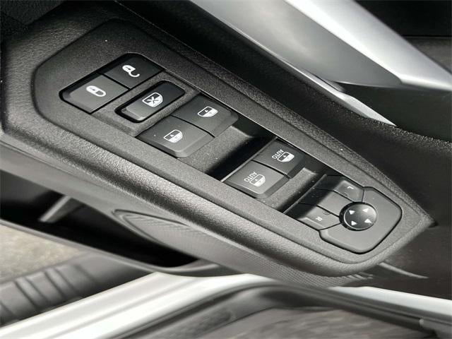 2025 RAM 1500 Big Horn 4x4 Crew Cab 5'7" Box