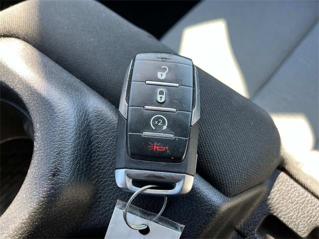 2023 RAM 1500 Big Horn 4x4 Crew Cab 5'7" Box