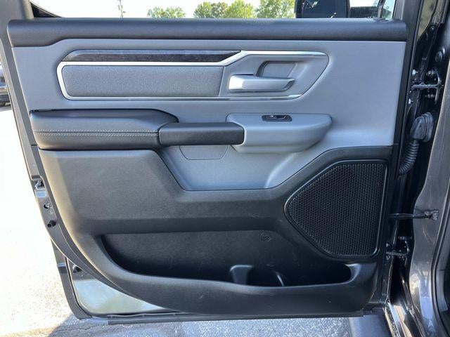 2022 RAM 1500 Big Horn 4x4 Crew Cab 5'7" Box