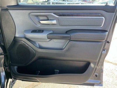 2022 RAM 1500 Big Horn 4x4 Crew Cab 5'7" Box