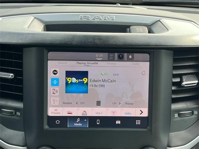 2022 RAM 1500 Big Horn 4x4 Crew Cab 5'7" Box