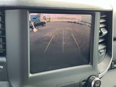 2022 RAM 1500 Big Horn 4x4 Crew Cab 5'7" Box