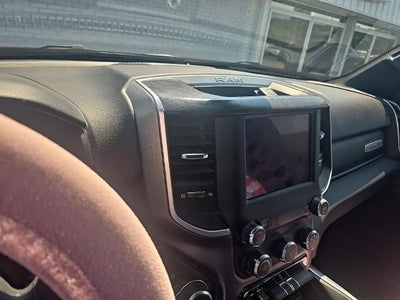 2019 RAM 1500 Big Horn/Lone Star 4x4 Crew Cab 5'7" Box