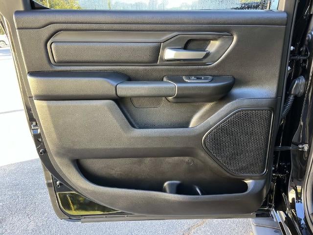 2026 RAM 1500 Tradesman 4x4 Crew Cab 5'7" Box