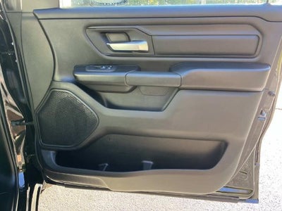 2026 RAM 1500 Tradesman 4x4 Crew Cab 5'7" Box