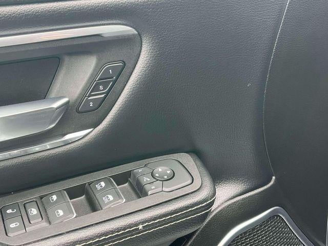 2025 RAM 1500 Laramie 4x4 Crew Cab 5'7" Box