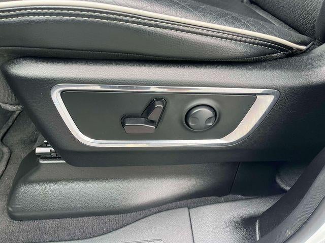 2025 RAM 1500 Laramie 4x4 Crew Cab 5'7" Box