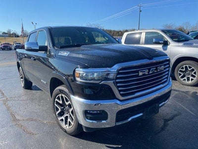 2025 RAM 1500 Laramie 4x4 Crew Cab 5'7" Box