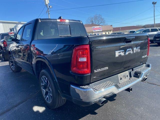 2025 RAM 1500 Laramie 4x4 Crew Cab 5'7" Box