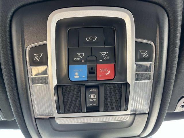 2025 RAM 1500 Laramie 4x4 Crew Cab 5'7" Box