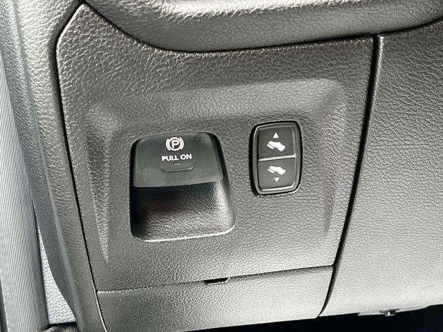 2025 RAM 1500 Laramie 4x4 Crew Cab 5'7" Box