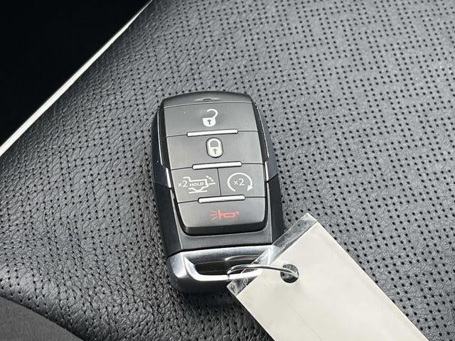 2025 RAM 1500 Laramie 4x4 Crew Cab 5'7" Box