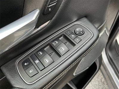 2024 RAM 1500 Laramie 4x4 Crew Cab 5'7" Box