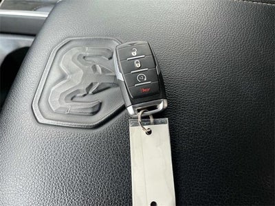 2024 RAM 1500 Laramie 4x4 Crew Cab 5'7" Box