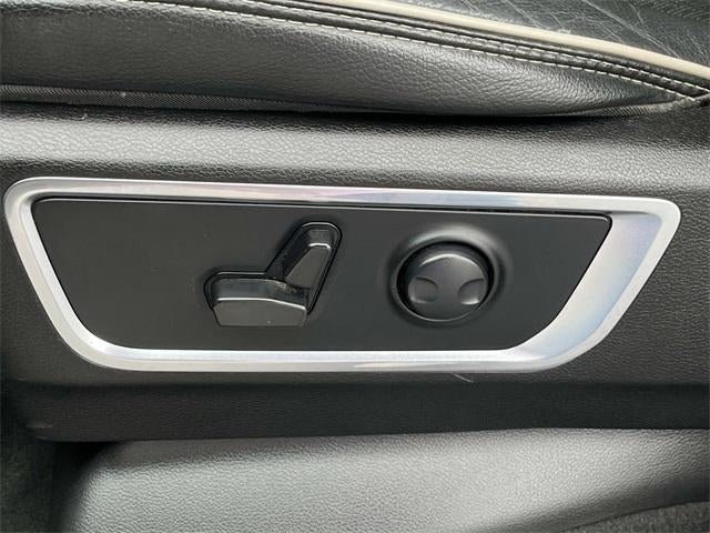 2024 RAM 1500 Laramie 4x4 Crew Cab 5'7" Box