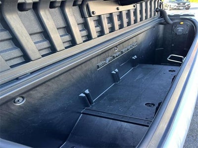 2023 RAM 1500 Laramie 4x4 Crew Cab 5'7" Box