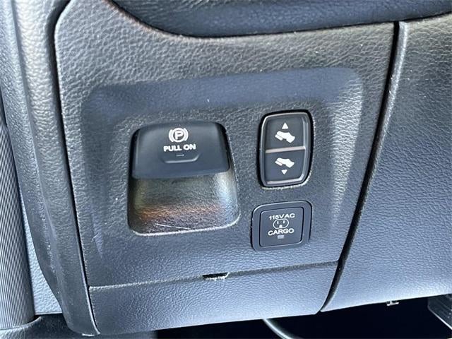 2021 RAM 1500 Rebel 4x4 Crew Cab 5'7" Box