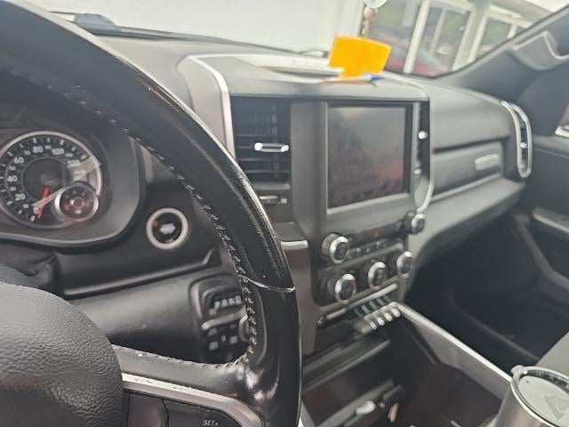 2022 RAM 1500 Big Horn 4x4 Crew Cab 6'4" Box