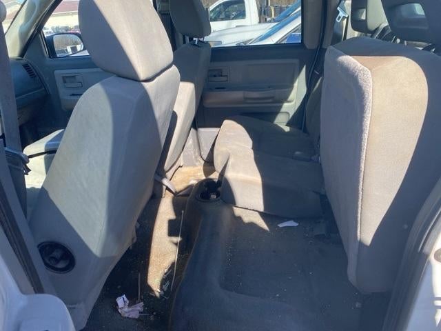 2006 Dodge Dakota 4WD Quad Cab 5.3 Ft Box SLT