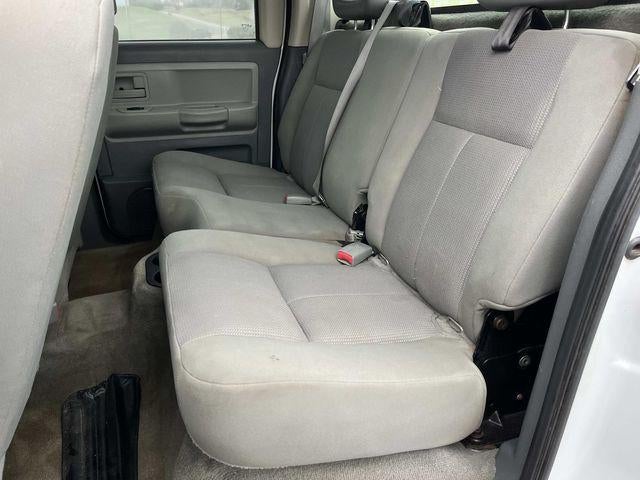 2006 Dodge Dakota 4WD Quad Cab 5.3 Ft Box SLT