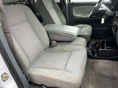2006 Dodge Dakota 4WD Quad Cab 5.3 Ft Box SLT