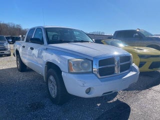 2006 Dodge Dakota 4WD Quad Cab 5.3 Ft Box SLT