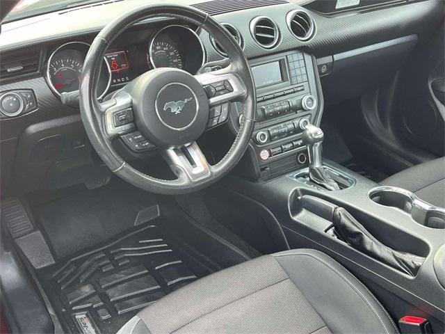 2015 Ford Mustang 2dr Conv V6