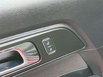 2015 Ford Mustang 2dr Conv V6