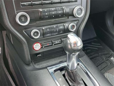 2015 Ford Mustang 2dr Conv V6