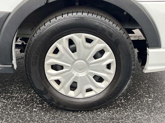 2023 Ford Transit Passenger Wagon T-350 148" Med Roof XLT RWD