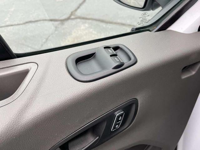 2023 Ford Transit Passenger Wagon T-350 148" Med Roof XLT RWD