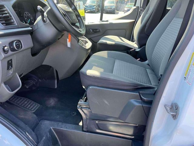 2023 Ford Transit Passenger Wagon T-350 148" Med Roof XLT RWD